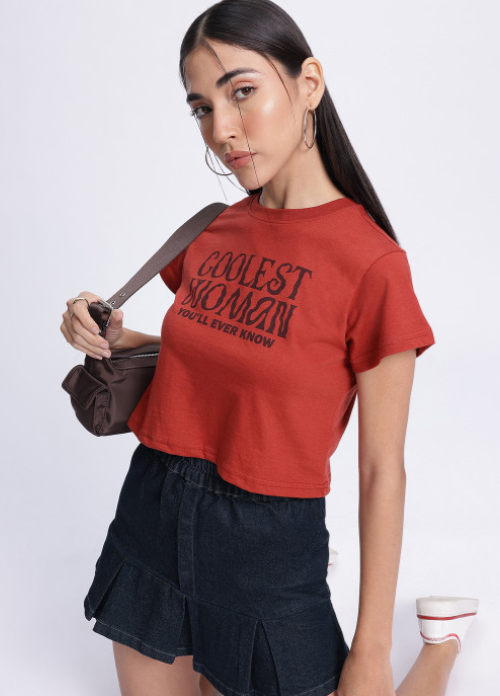 glitchez Typography Printed T-shirt - Image 7