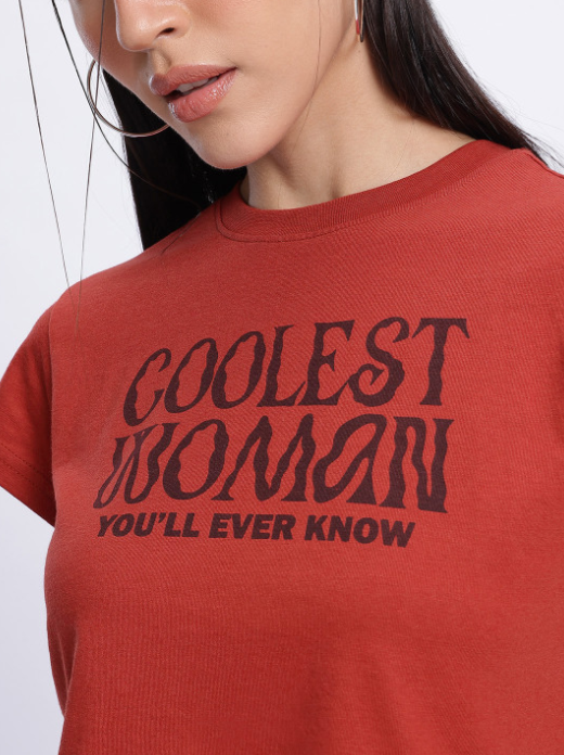 glitchez Typography Printed T-shirt - Image 5