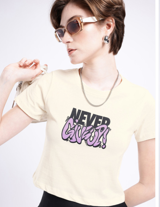 glitchez Typography Printed T-shirt - Image 7