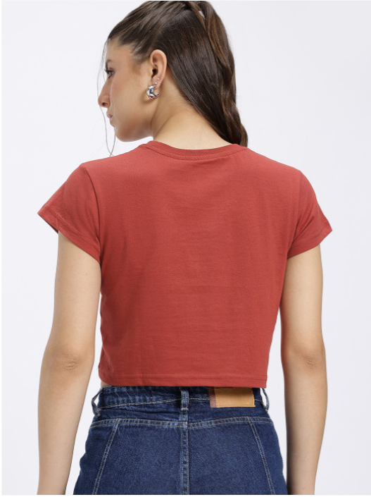 glitchez Typography Printed Crop T-shirt - Image 3