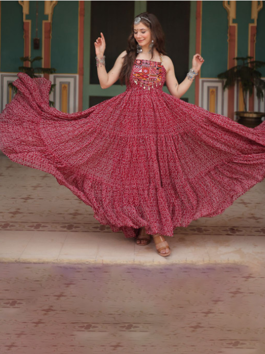 Green Solid Anarkali Kurta With Dupatta Set - Image 2